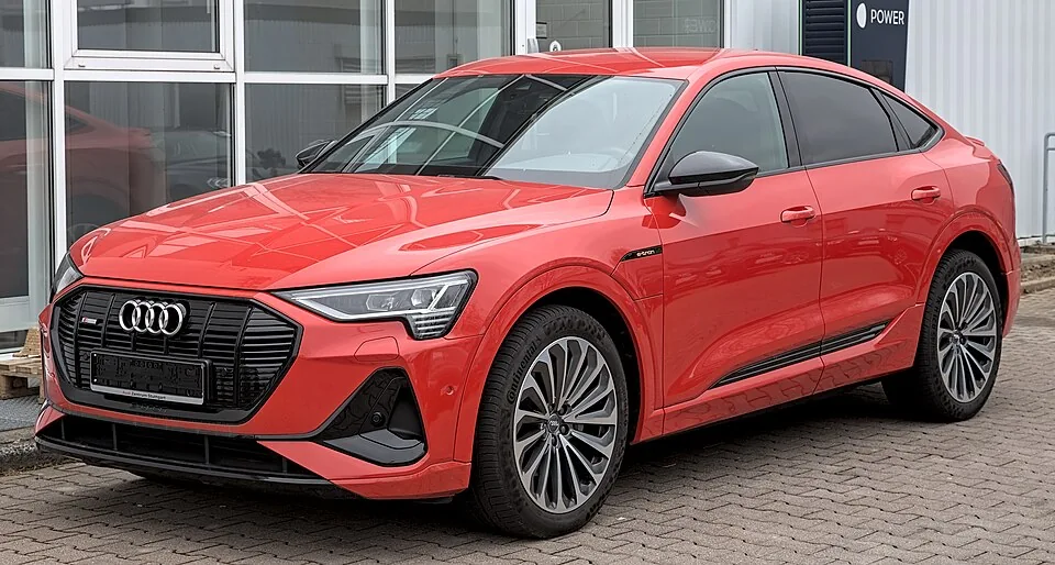 Audi e-tron exterior