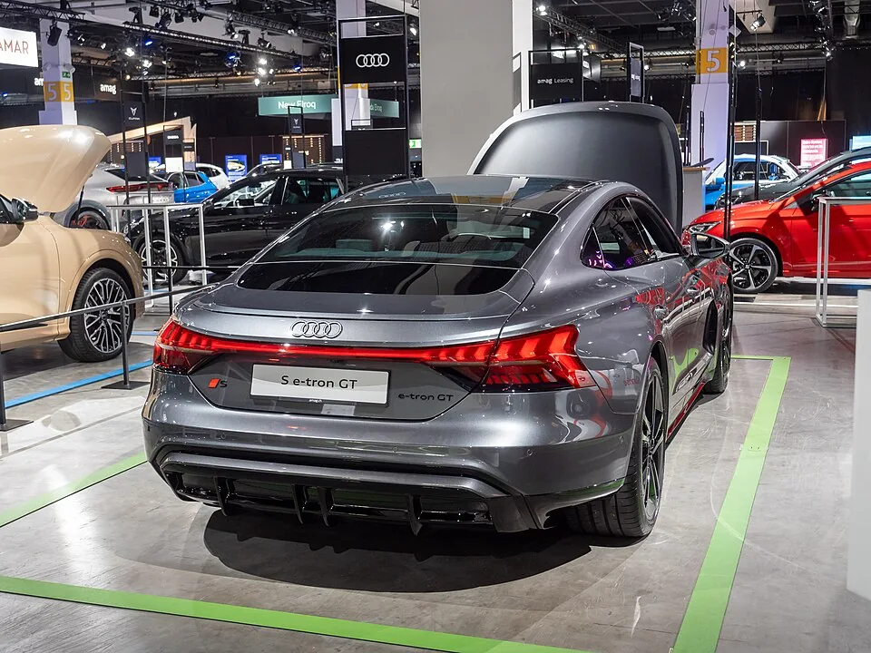 Audi S e-tron GT exterior