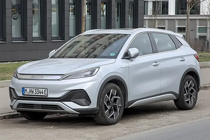 BYD Atto 3 exterior