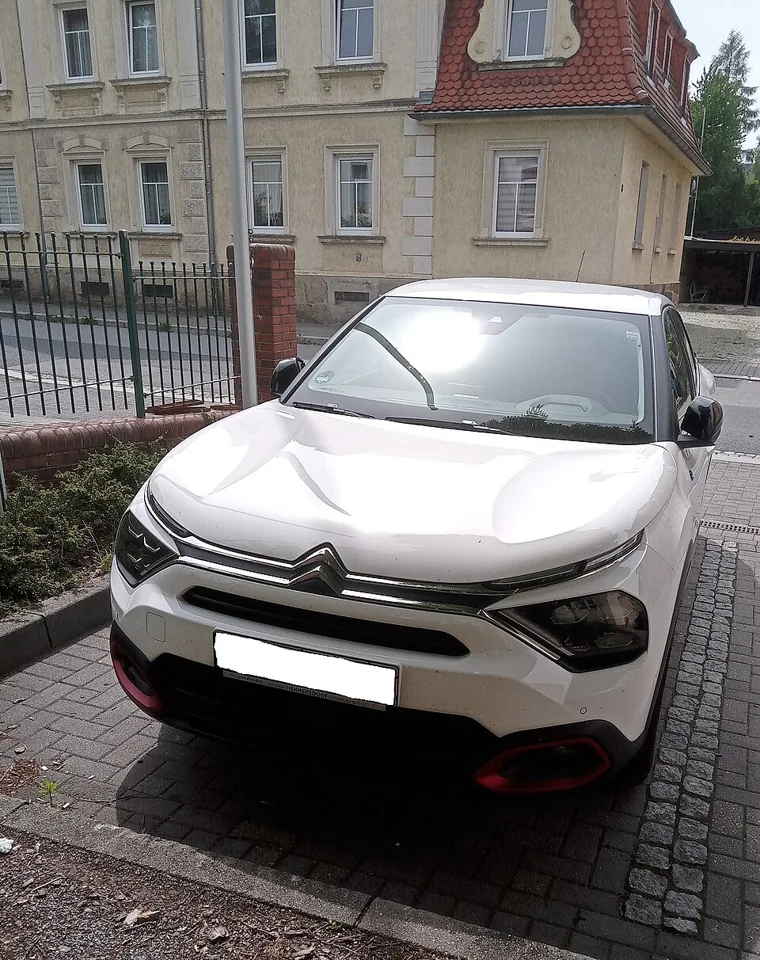 Citroën ë-C4 exterior