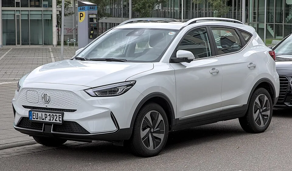 MG ZS EV exterior