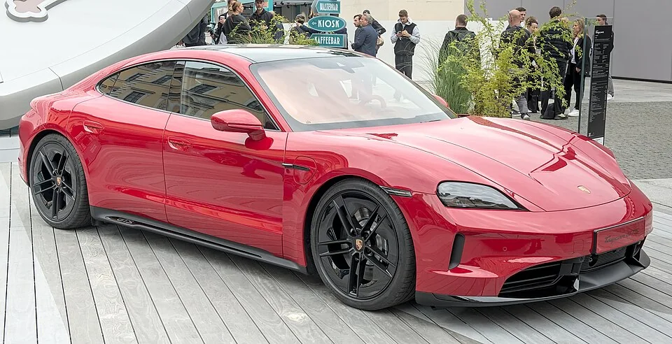 Porsche Taycan exterior