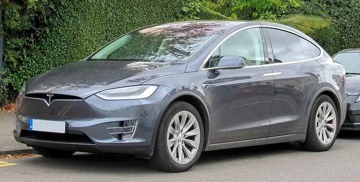 Tesla Model X exterior