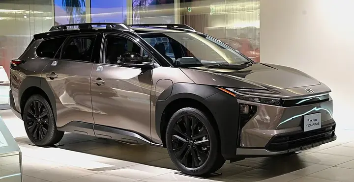 Toyota bZ4X Touring exterior